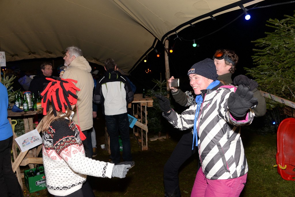 ../Images/Apres ski feest Drinkebroeders 210.jpg